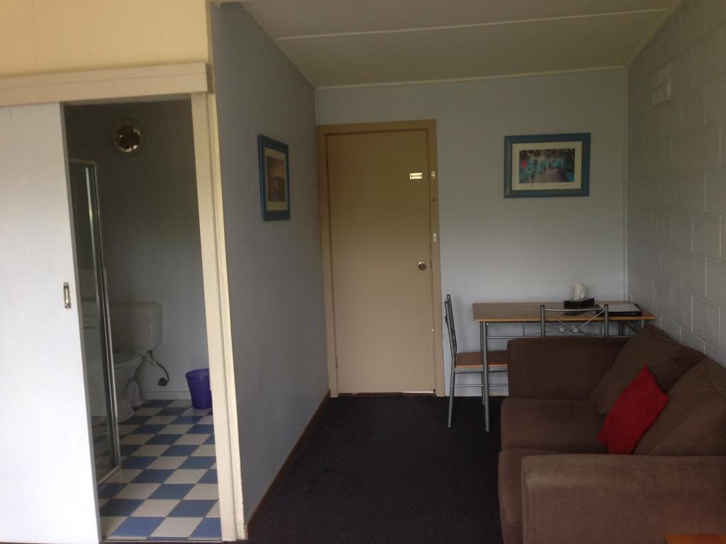 Copper Lantern Motel Mornington Peninsula ภายนอก รูปภาพ